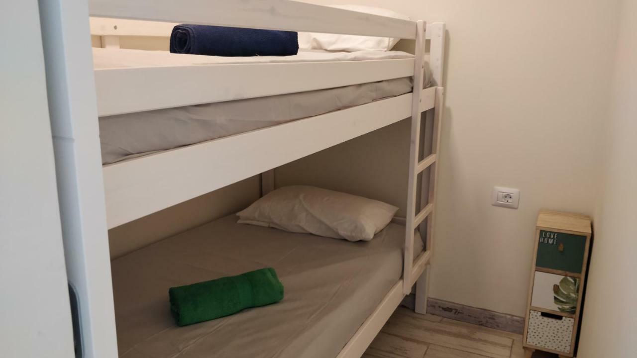 New Deluxe Stunned Seaview 2 Bed Apt アデヘ エクステリア 写真